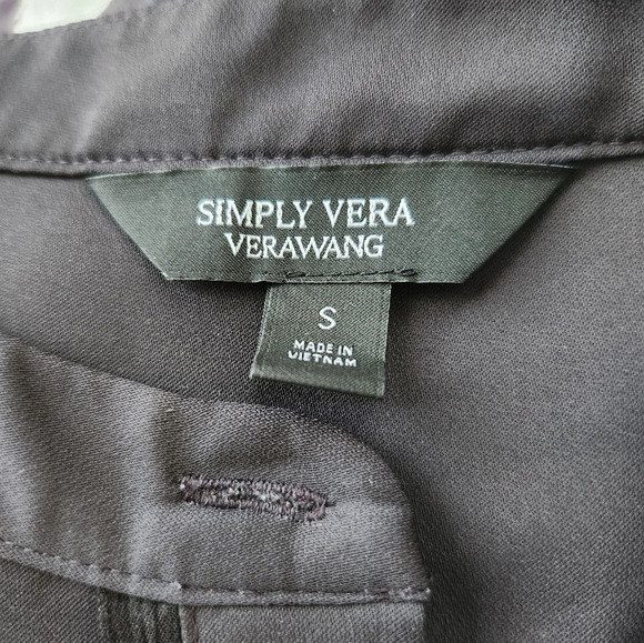 Simply Vera Vera Wang Chiffon Floral Blouse Size Small - Picture 9 of 9